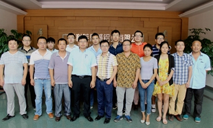 科萊思誠出招破解鋁單板吊頂行業(yè)發(fā)展瓶頸 科萊思誠出招破解鋁單板吊頂行業(yè)發(fā)展瓶頸