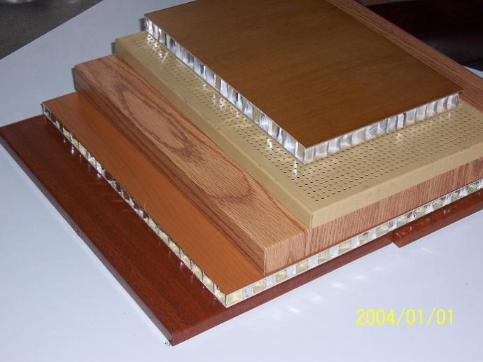 鋁蜂窩板的選擇要求 鋁蜂窩板的選擇要求