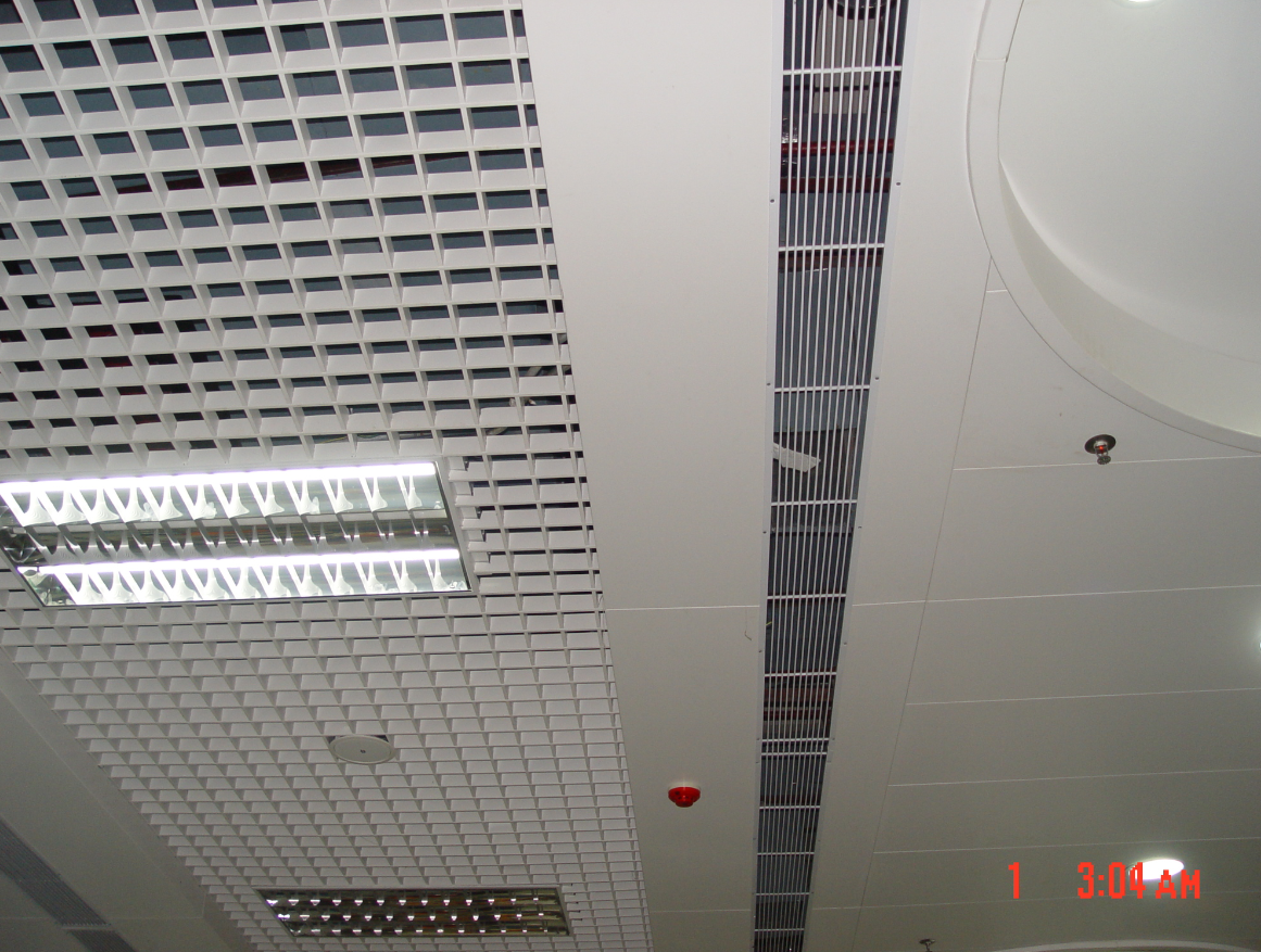 鋁蜂窩板龍骨安裝 鋁蜂窩板龍骨安裝