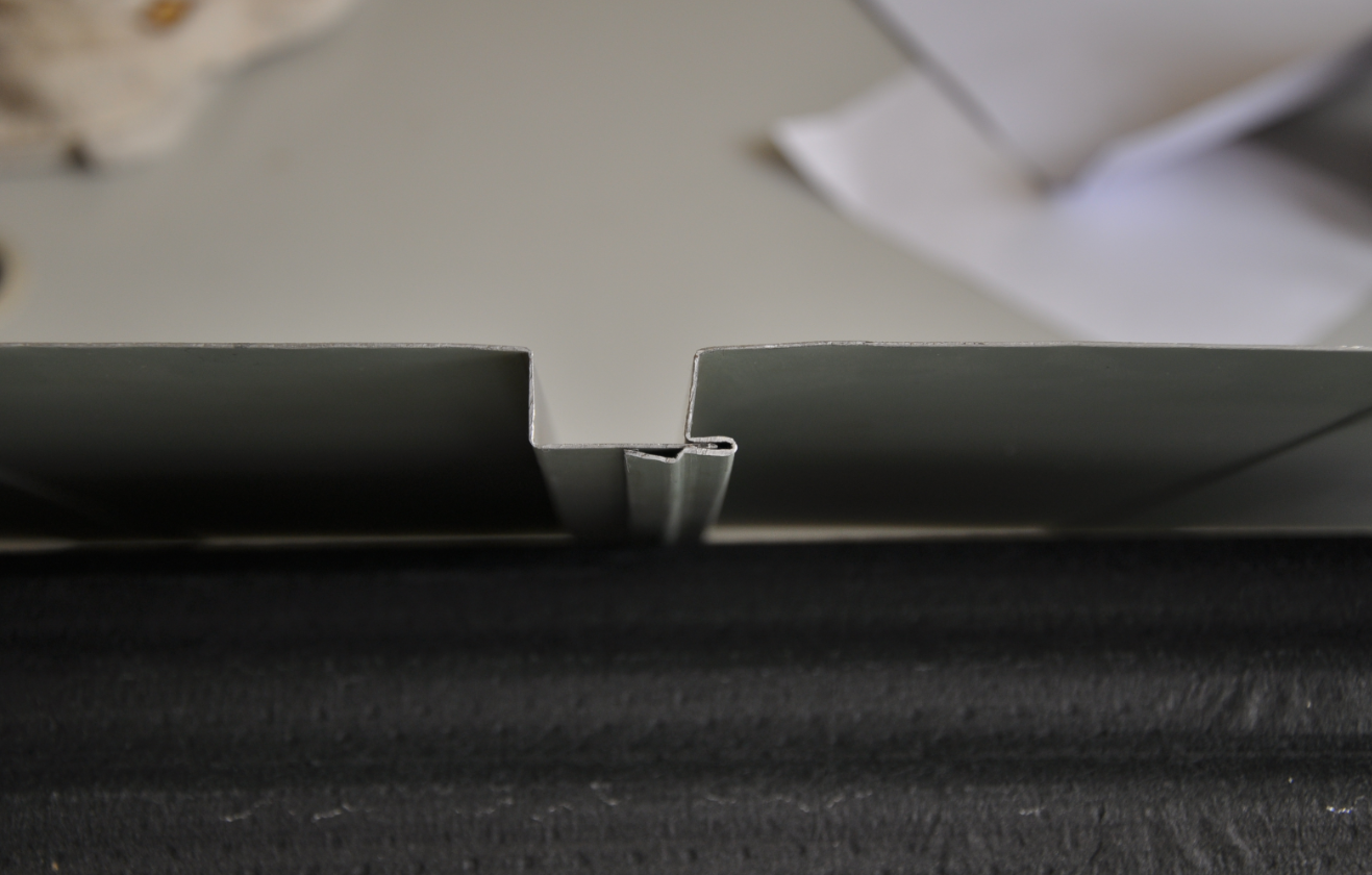 鋁蜂窩板的連接件安裝 鋁蜂窩板的連接件安裝