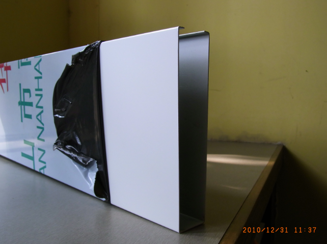 鋁蜂窩板的藝術(shù)價(jià)值 鋁蜂窩板的藝術(shù)價(jià)值