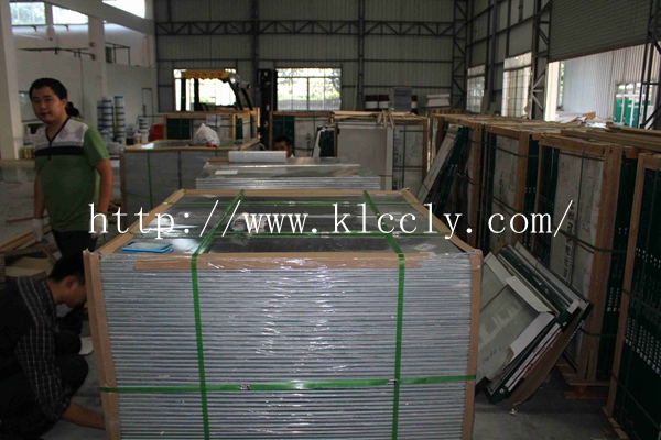 鋁蜂窩板的具有哪些性能 鋁蜂窩板的具有哪些性能