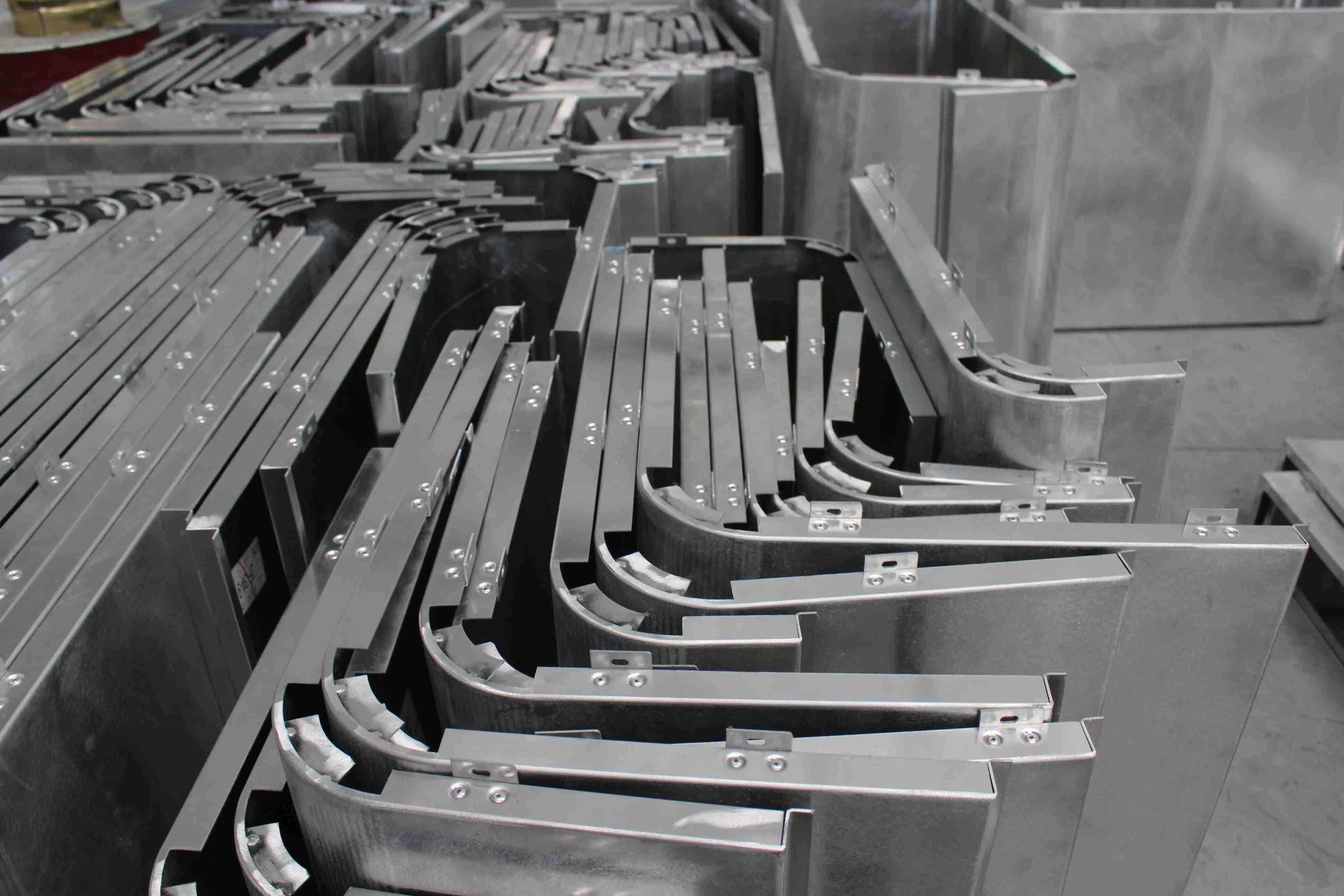 鋁單板幕墻脫漆的原因是什么 鋁單板幕墻脫漆的原因是什么