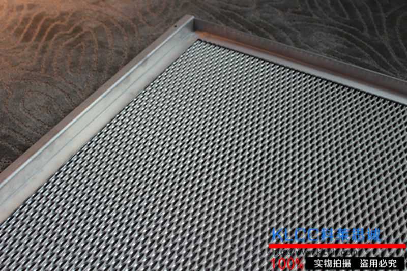 勾搭拉網(wǎng)板